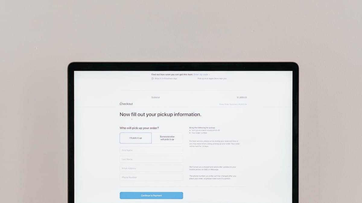 نموذج تواصل أو حجز في موقعك يرسل إلى بريدك وجدول Google
